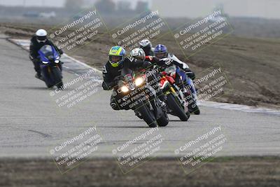 media/Nov-29-2025-TrackDaz (Sat) [[10ae2d9bce]]/B Group/Session 3 (Outside Grapevine)/